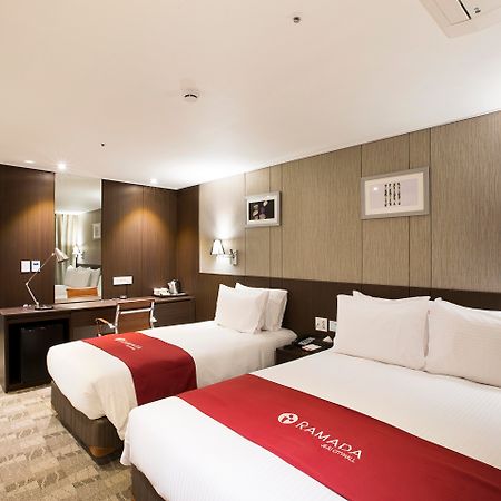 รามาดา เชจู ซิตี้ฮอลล์ Hotel เมืองเชจู ภายนอก รูปภาพ
