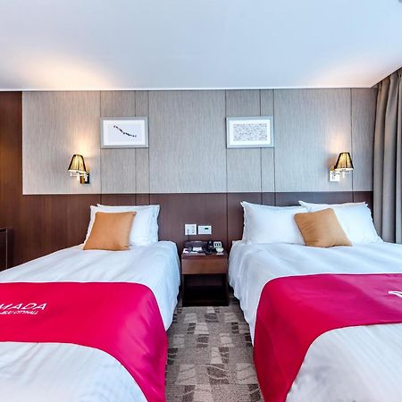 รามาดา เชจู ซิตี้ฮอลล์ Hotel เมืองเชจู ภายนอก รูปภาพ