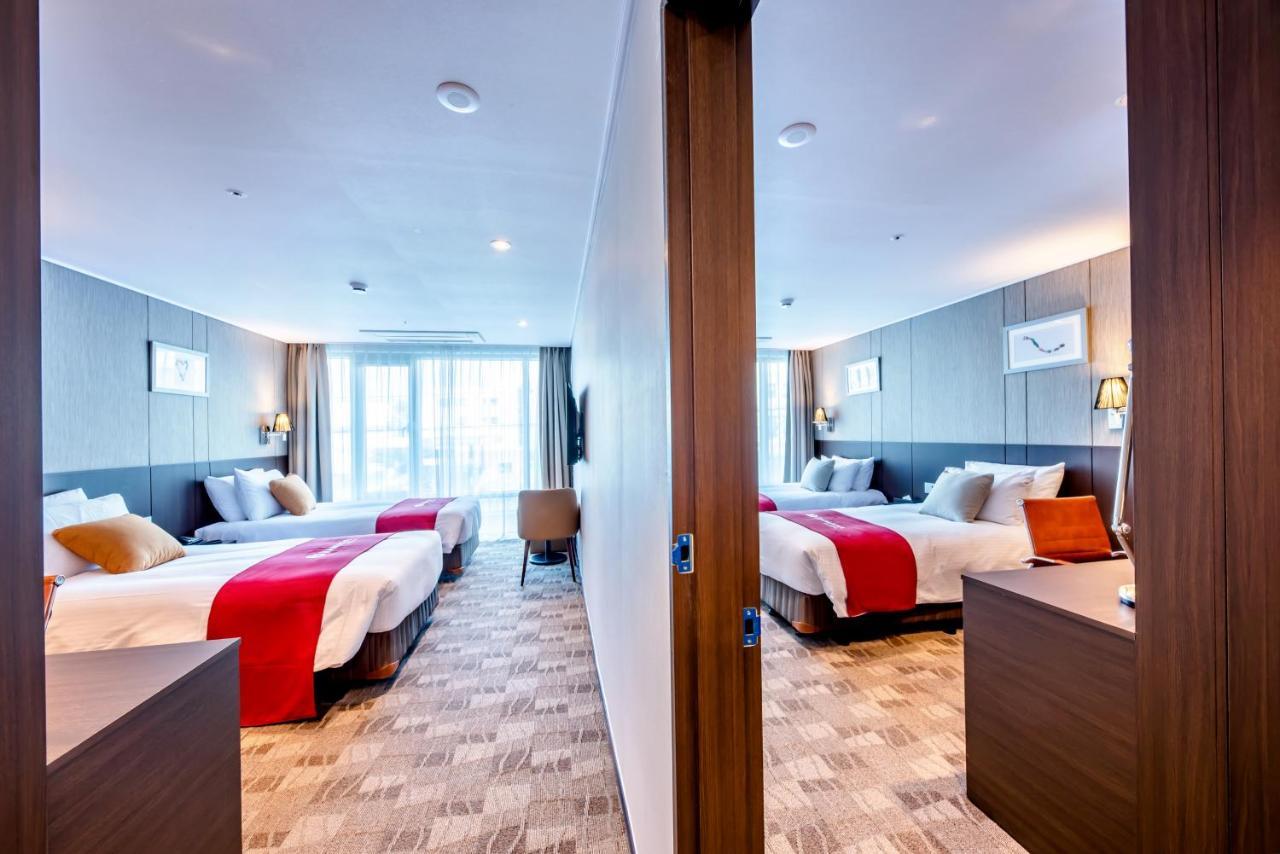 รามาดา เชจู ซิตี้ฮอลล์ Hotel เมืองเชจู ภายนอก รูปภาพ