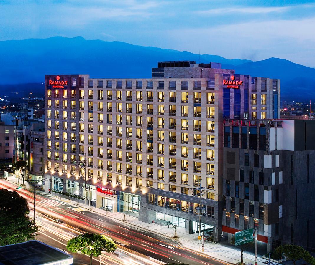 รามาดา เชจู ซิตี้ฮอลล์ Hotel เมืองเชจู ภายนอก รูปภาพ